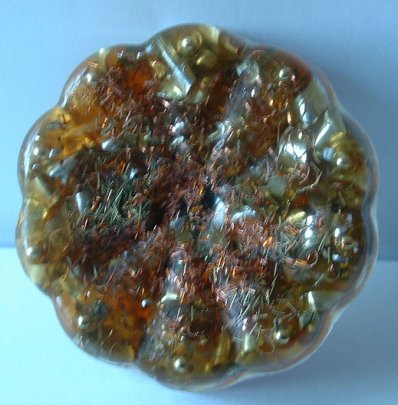 http://www.thebluesun.co.uk/orgonite2.JPG